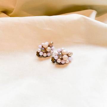 Pearly Clip-on Earring